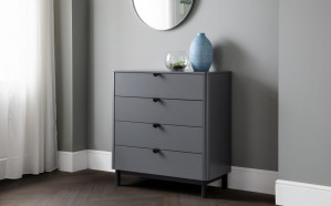 julian-bowen/chloe-4-drawer-chest-roomset.jpg